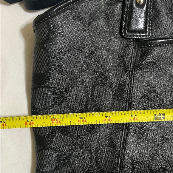 Coach Black Signature Tote with Logo Plaque - Picture 4 of 7